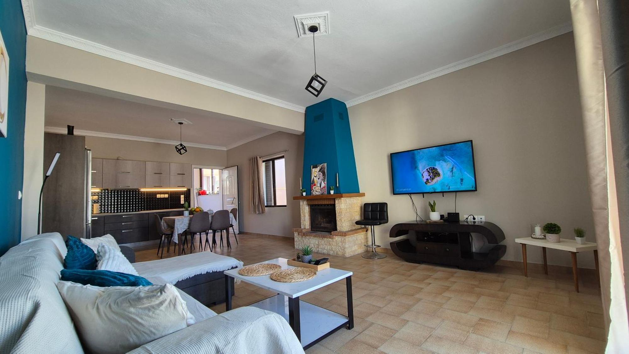 Modern Central Αpt 500M From The Beach. La Canea Exterior foto